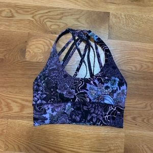 Lululemon Free to be Moved Bra